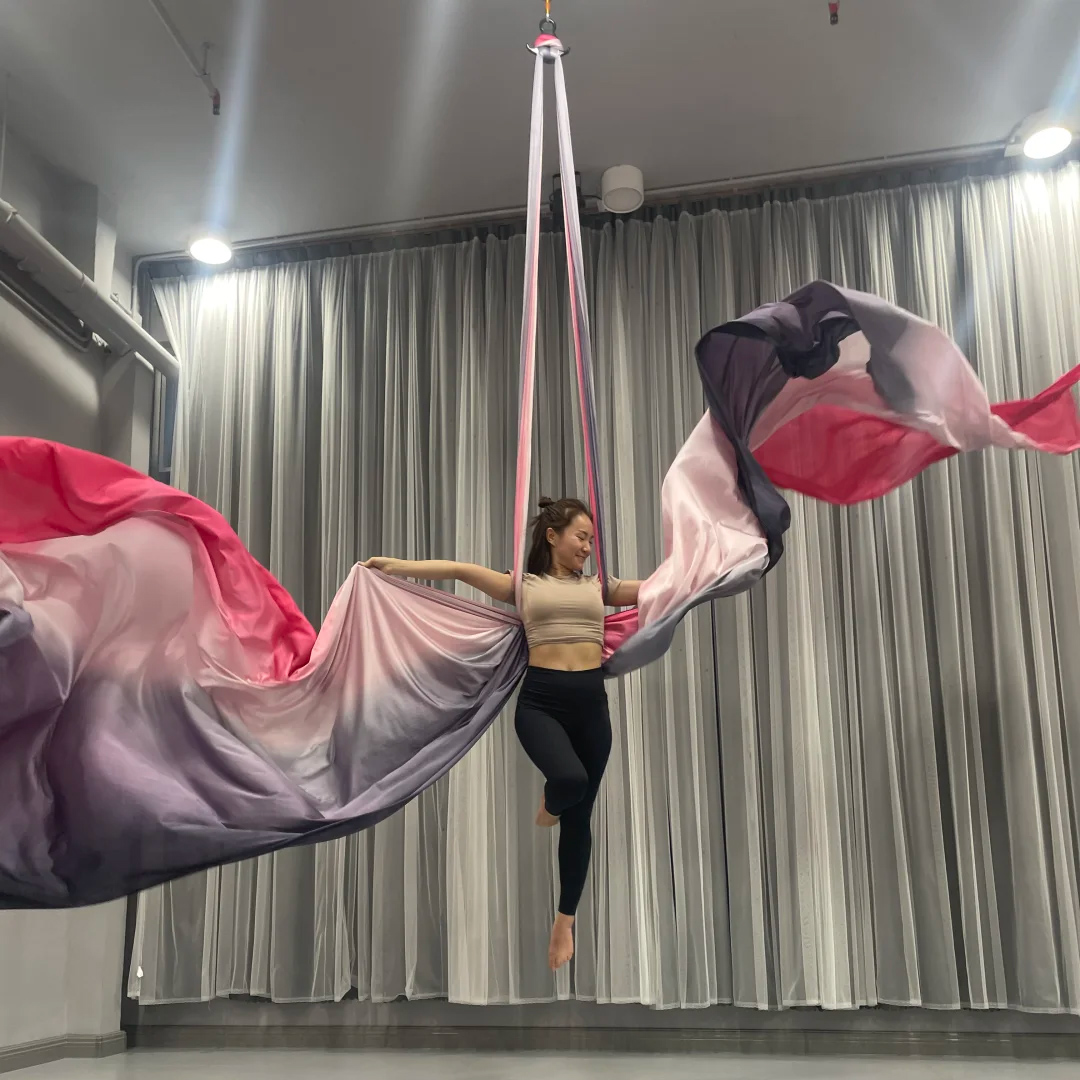 Aerial Silk Hammock - ผ้าไหมโยคะแบบไล่สี 10 เมตร สำหรับโยคะในอากาศ ผ้าห่มโยคะแบบไล่เฉดสี สายรัดยืดหยุ่นสำหรับออกกำลังกาย