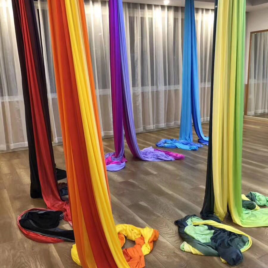 เปลญวนโยคะต้านแรงโน้มถ่วงแบบไล - Aerial Silk Hammock บทวิจารณ์และราคา